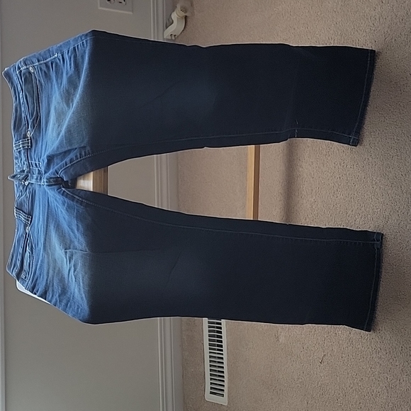 Guess jeans - Picture 2 of 3